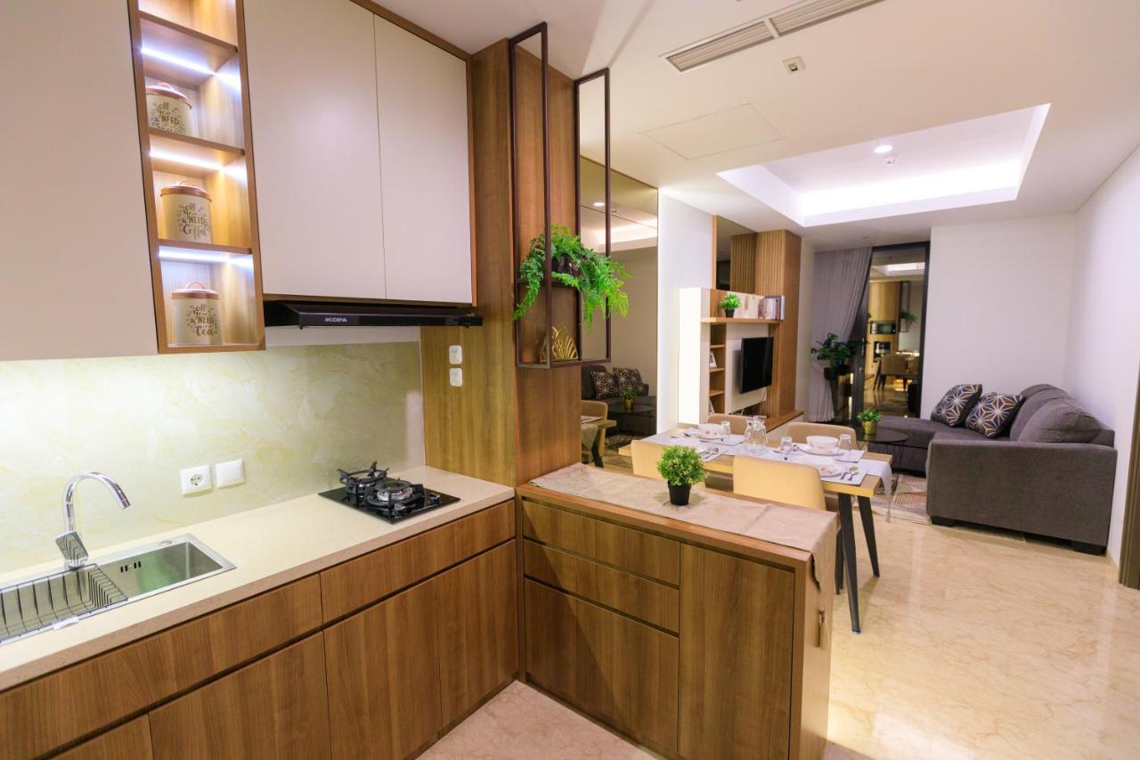 Calma 31 Apartment Makassar Exterior foto