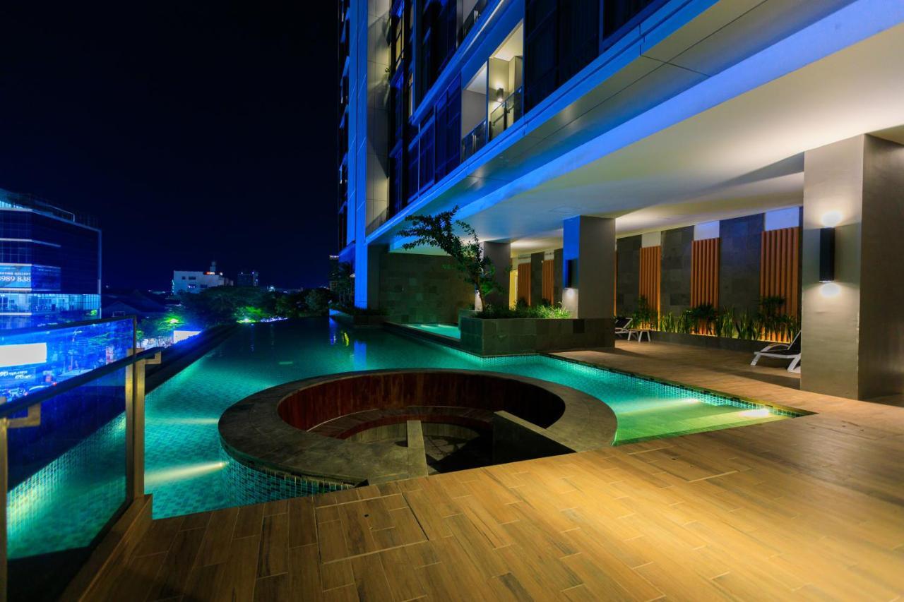 Calma 31 Apartment Makassar Exterior foto