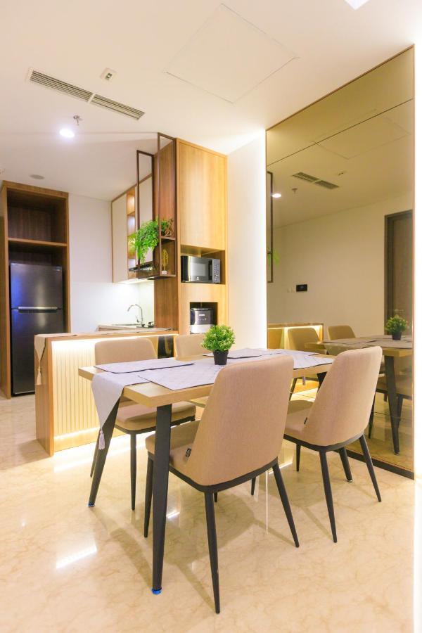 Calma 31 Apartment Makassar Exterior foto