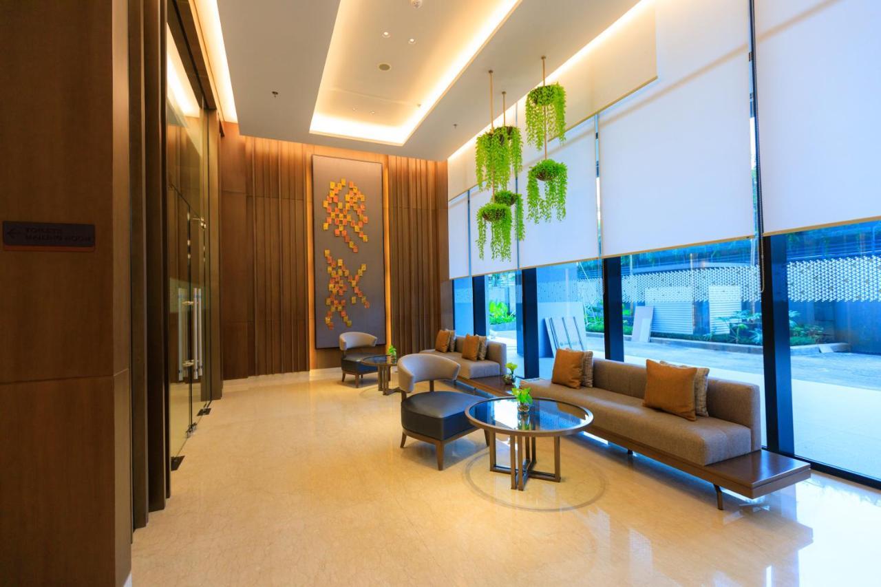 Calma 31 Apartment Makassar Exterior foto